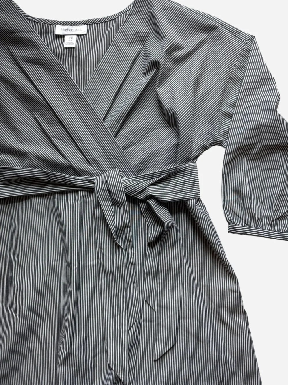 NWOT Motherhood Maternity Navy Blue & White Striped Wrap Blouse Medium - Picture 1 of 8